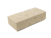 La brique Oxabloc est une brique de terre crue compressée, contenant un aditif autre que le ciment pour sa stabilisation. Elles peuvent être utilisées pour des murs de parement intérieur, cloison intérieurs, doublage, voire pour certains murs porteurs. Elles offrent un bonne régulation hygrothermique du confort intérieur.
