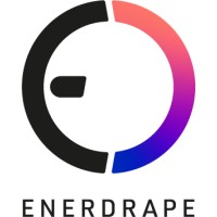 Enerdrape offre la première technologie mondiale de panneaux géothermiques. La technologie brevetée capte l’énergie géothermique peu profonde et l’énergie thermique résiduelle naturellement présentes dans des environnements souterrains. L’installation se fait sans forage ni contact direct avec le sol. La technologie Enerdrape transforme efficacement les espaces souterrains, tels que parkings, tunnels et espaces de stockage, en sources d’énergie durable. Les panneaux géothermiques permettent de chauffer et/ou de rafraîchir les bâtiments et les infrastructures en utilisant une énergie locale et renouvelable, réduisant considérablement les émissions de CO₂.